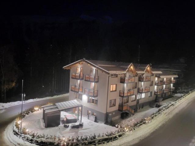 Hotel Fantelli Folgarida Exterior foto